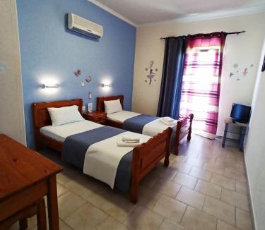 Benitses Apartment | Corfu Sunflower Apartments