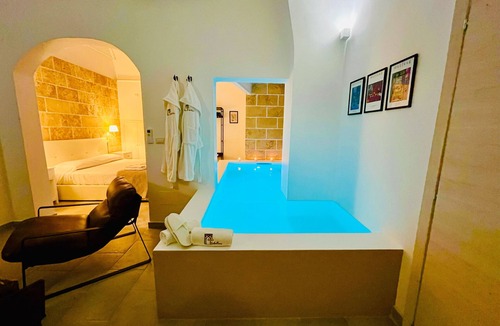 Nardo House | Corte Gabellone Suite with Pool, Wi-Fi & Air Conditioning