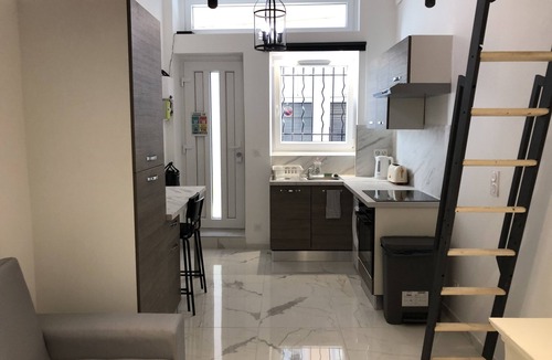 Chartreux - Saint Vincent Apartment | Cosy studio renovated to new in Lyon 1st near Place Rouville