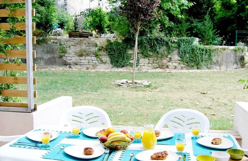 Barjac Apartment | Cosy Village Retreat in Barjac