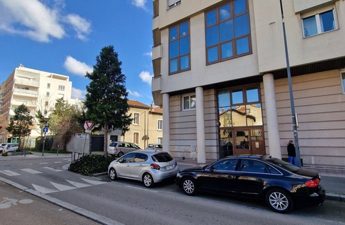Grand Clement Apartment | Cosy Villeurbanne-Lyon Gare Part Dieu