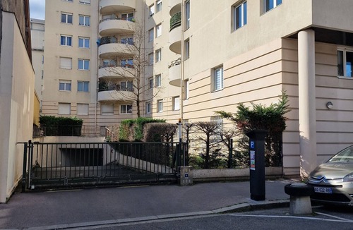 Grand Clement Apartment | Cosy Villeurbanne-Lyon Gare Part Dieu