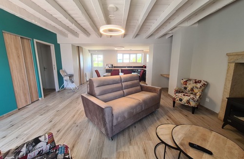Le Magny House | Cottage 3*-6 & 14 pax, renovated 2022, near Châtre