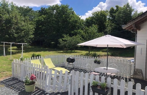 Ardentes Apartment | Cottage in the countryside, peace and quiet guaranteed