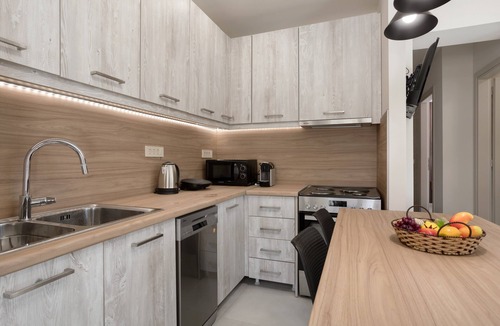 Alikanas Villa | Country House 'Dimitris' with Sea View, Wi-Fi and Air Conditioning