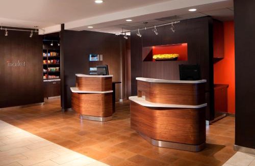 Doral Hotel | Courtyard Miami Airport West Doral