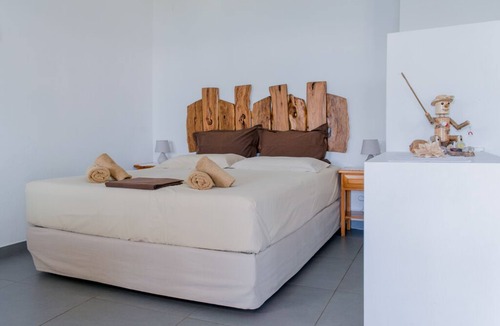 Steni Vala Apartment | Cozy 1-bedroom apartment with AC and WiFi in adorable Alonissos #4