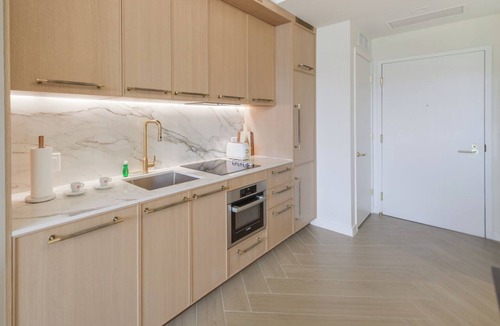 Wynwood Art District Apartment | Cozy 1-bedroom apartment in terrific Wynwood with Pool and gym access