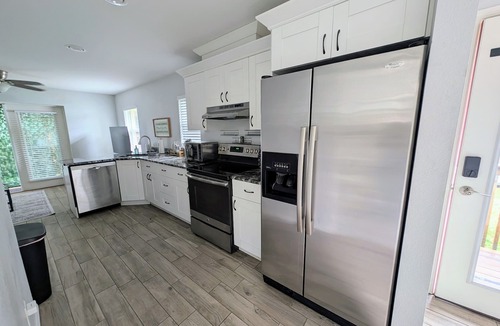 Lakeland House | Cozy 1-bedroom Home - Downtown Lakeland