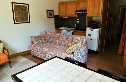 Isola Apartment | Cozy 2-Room Apartment, Ski-in/Ski-out, Sleeps 6, Terrace, Garage, Near Lifts