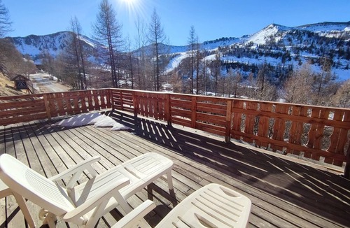Isola Apartment | Cozy 2-Room Apartment, Ski-in/Ski-out, Sleeps 6, Terrace, Garage, Near Lifts