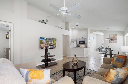 Haines City House | Cozy 4BR Getaway Near Disney & Legoland