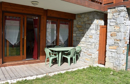 Pralognan-la-Vanoise Apartment | Cozy and bright apartment with garden, for 6 guests