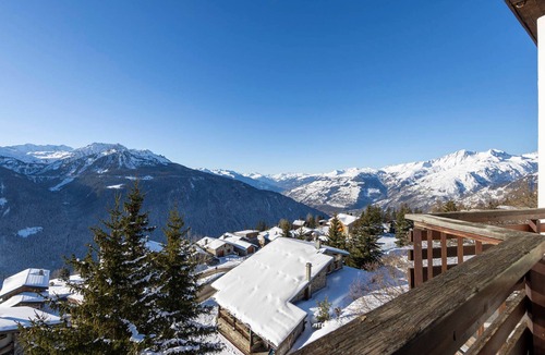 La Rosiere Apartment | Cozy apartment with balcony for 4 in La Rosière
