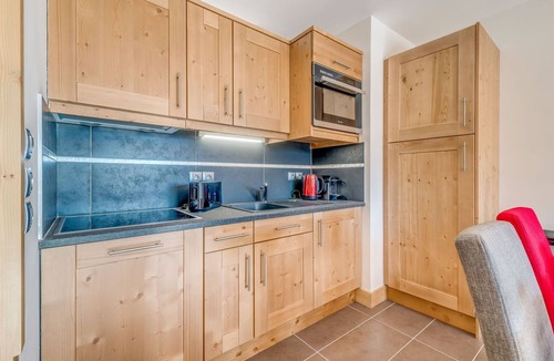 Champagny-en-Vanoise Apartment | Cozy apartment at the foot of the slopes with WIFI, clear view
