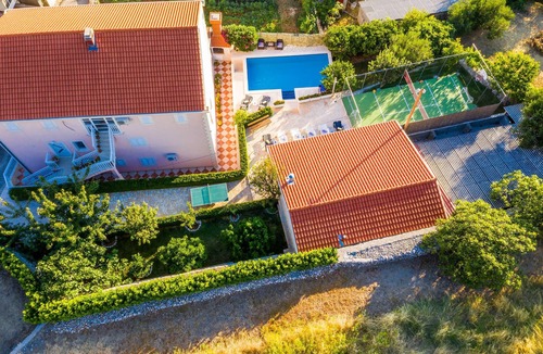 Vodovađa Apartment | Cozy apartment in Dubravka with sauna