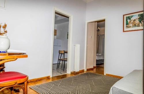 Goudi Apartment | Cozy Athens Hideaway Pontou Street