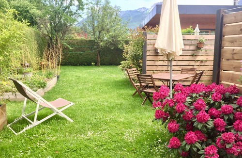 Chaparon Apartment | Cozy cocoon on the edge of Lake Annecy