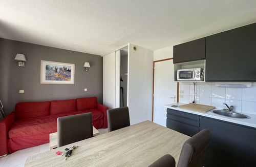 Salavas House | Cozy Duplex for 8 with Terrace, A/C, and Pools at Salavas