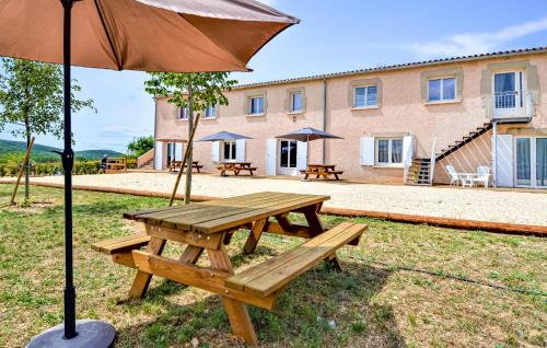 Mejannes-le-Clap House | Cozy Home In Méjannes-Le-Clap