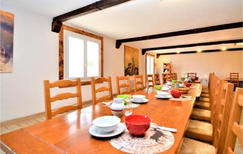 Mejannes-le-Clap House | Cozy Home In Méjannes-Le-Clap