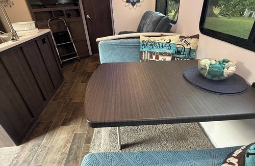 Apopka House | Cozy Lux Camper on Quiet Farm