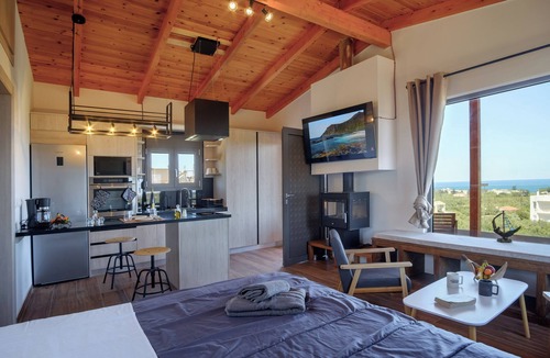 Maleme Apartment | Cozy Retreat - Discover tranquility in Maleme, Crete.