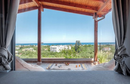 Maleme Apartment | Cozy Retreat - Discover tranquility in Maleme, Crete.