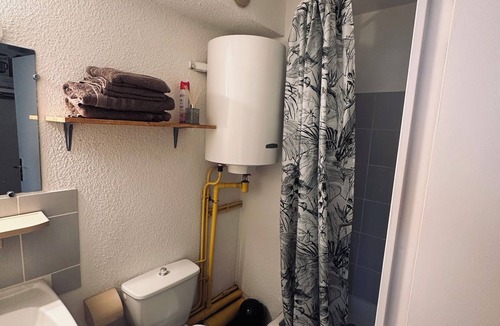 Paray-le-Monial Apartment | Cozy studio apartment near downtown Paray-le-Monial