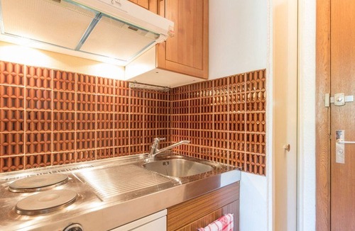 La Salle-les-Alpes Apartment | Cozy Studio for 2 near Slopes and Shops with Parking and Ski Locker - La Salle-les-Alpes