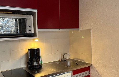 Samoens Apartment | Cozy studio in central Samoëns, sleeps 4, near amenities