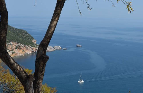 Skopelos Town Villa | Cozy Traditional Home with Magnificent Sea Views & Garden
