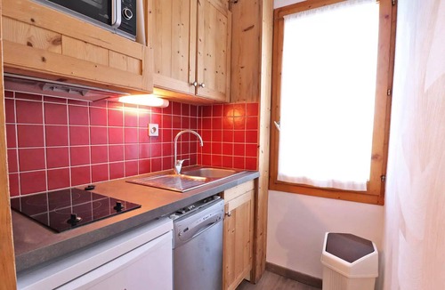 Meribel-Mottaret Apartment | Creux De L Ours A Residence - 2 PARTS INDEPENDENTLY SITTING WITH PIST AND TRADE ITEMS