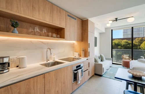 Downtown Miami Condo | Crosby Miami WTC Studio Urban Pad #315
