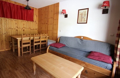 Puy-Saint-Vincent Apartment | DBA327 - APPT 1 CHAMBRE + CABINE - BALCON - 6 PERSONNES