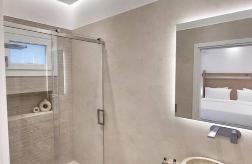 Vissa House | DelMar Suites Syros