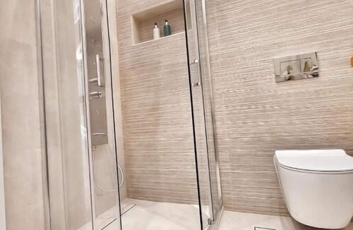 Vissa House | DelMar Suites Syros