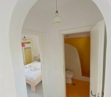 Vlychada House | Deluxe Apartment - Vlichada Beach