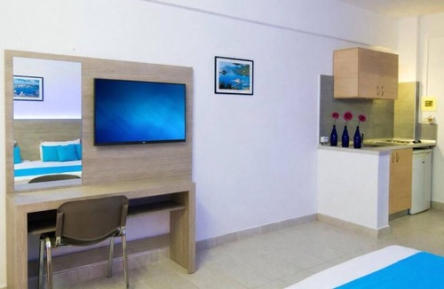 Faliraki Hotel | Deluxe Studio with A/C and Pool Access at Vergina Sun Hotel