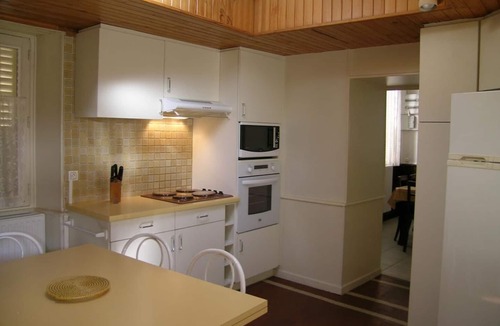 Huriel Cottage | Detached house in Huriel with Wifi