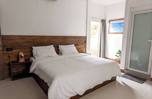 Thulusdhoo Island Hotel | Dhoadhi Retreat