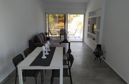 Ermionida Apartment | Dimarakis Collection - Estia Apartment - Ermioni