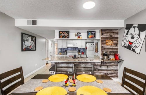 Chatham Park Condo | Disney Escape Charming 3-bedroom condo with AC, WiFi in Kissimmee pet friendly!