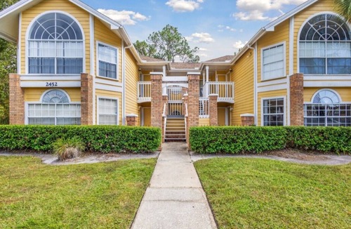 Chatham Park Condo | Disney Escape Charming 3-bedroom condo with AC, WiFi in Kissimmee pet friendly!