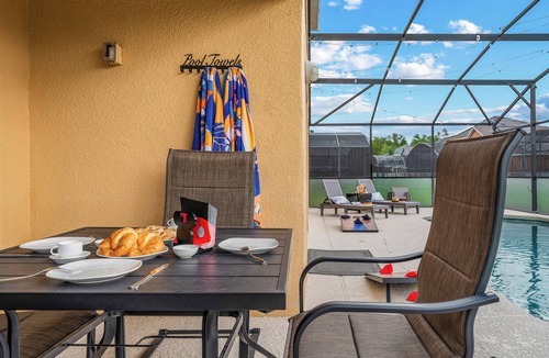 Kissimmee Villa | Disney Vila, Near Parks, Private Pool & Arcade