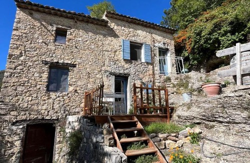 Trigance House | Domaine de Cruvelet Petit gite
