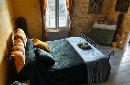 Montagnac-Montpezat Bed & Breakfast | Domaine De JI