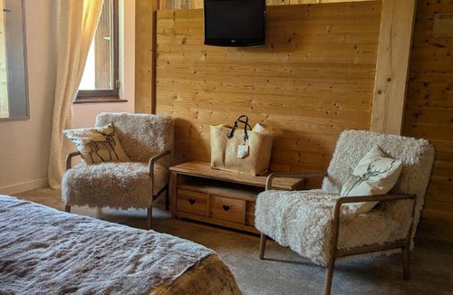 Montclar Hotel | Domaine de l'Adoux