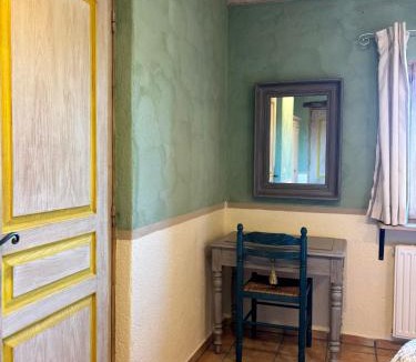 Saint-Julien House | Domaine Des Campeaux