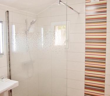 Flassans-sur-Issole Hotel | Domaine du Lac - Teritoria